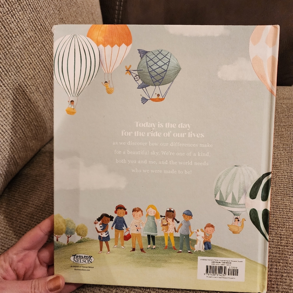 Children's Book Bundle - Picture 10 of 15